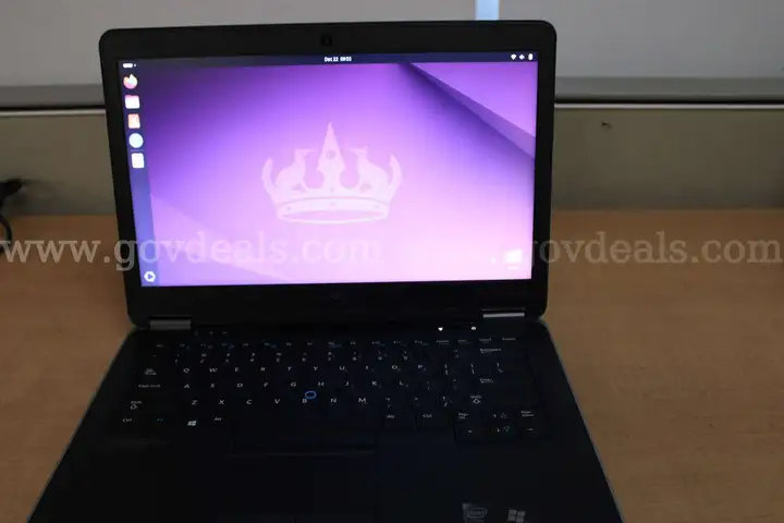 Working Dell Latitude 7440 Laptop with 2.0GHz i5 Processor, 8GB RAM, 128GB SSD, WiFi, Bluetooth. AC Adapter