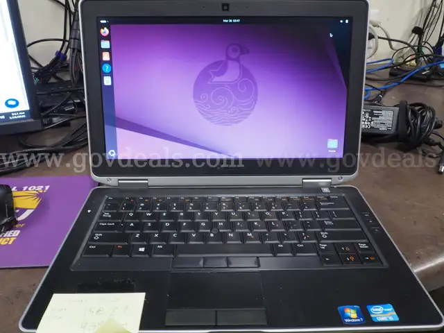 Working Dell E6330 Laptop (DOES NOT COME WITH BLUETOOTH)