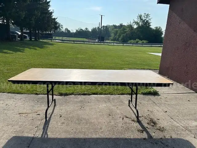 Folding Tables