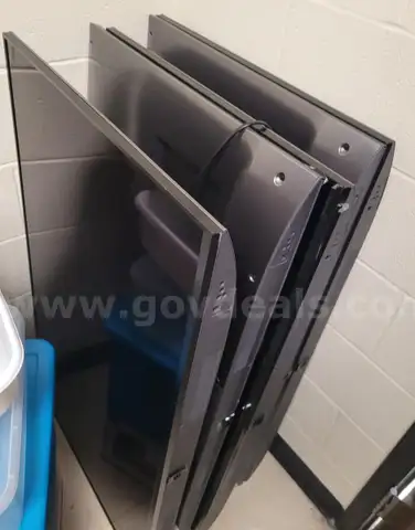 5 - 49&#x22; LG Televisions