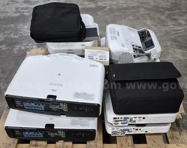 Batch of 10 Projectors