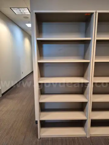 bookcase/ cabinet