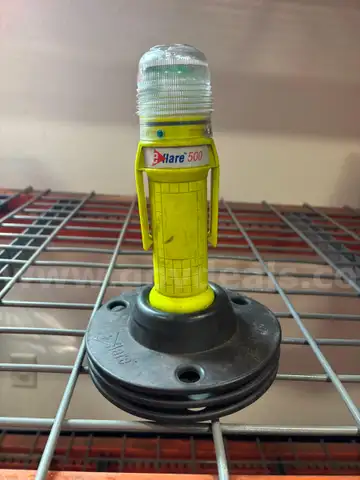 E Flare 500 LZ lights