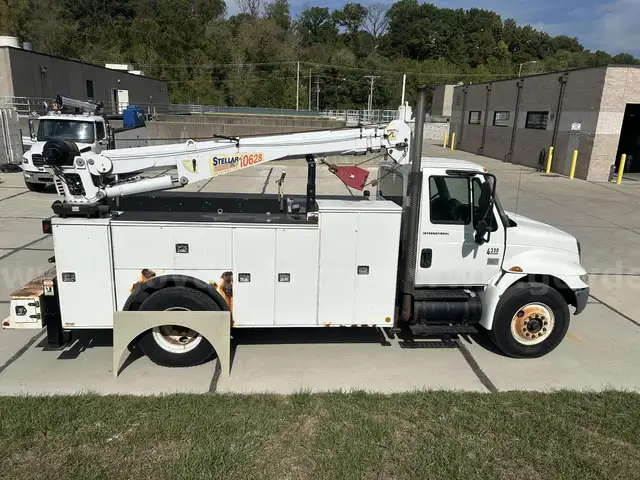 2005 International 4300