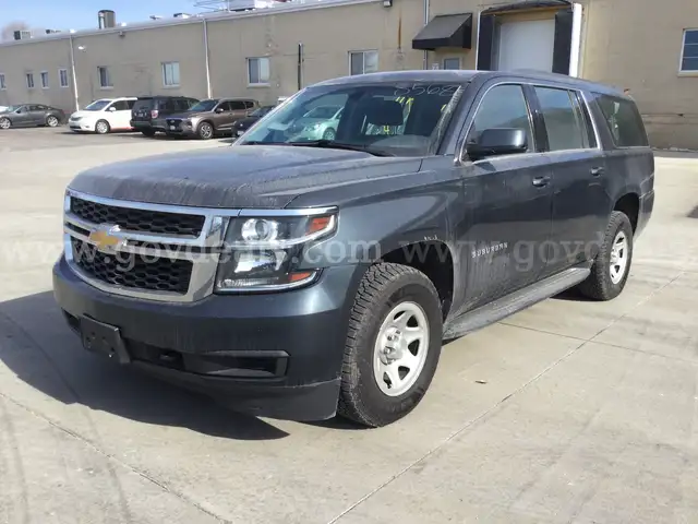 2019 Chevrolet Suburban 1500 LS 4WD Lic. 8568