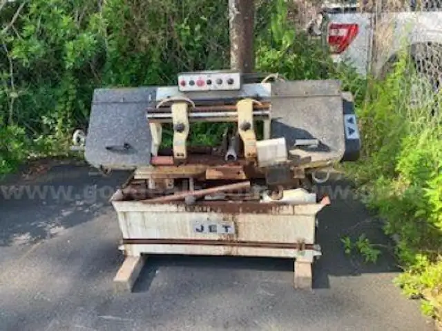 Pressure Pump, Horizontal Band Saw, Unimac Extractor