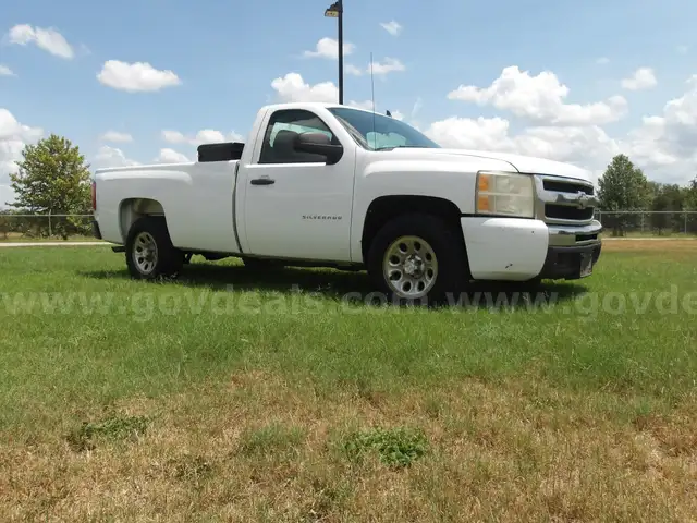 2010 Chevrolet Silverado 1500 WT