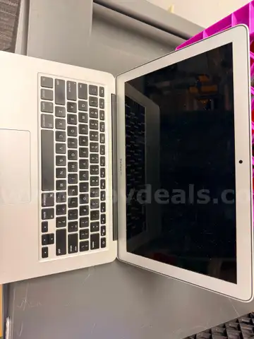 6 Macbook Air A1466 EMC 2925