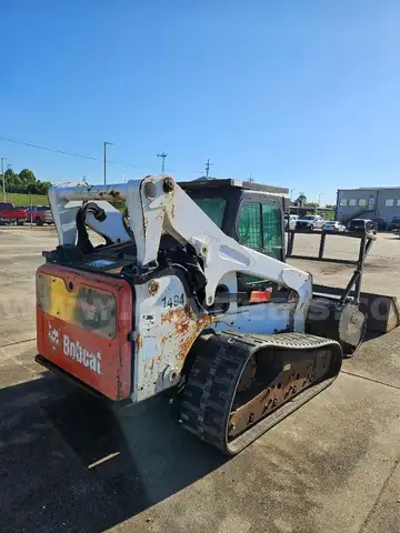 2013 Bobcat T-870 Skid Steer Tier 4 with 2016 Bobcat FRC60 Forrestry Mulcher