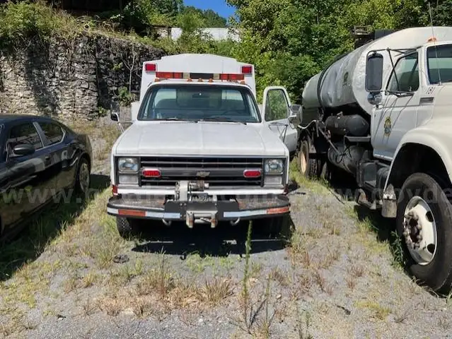 1987 Chevrolet V30