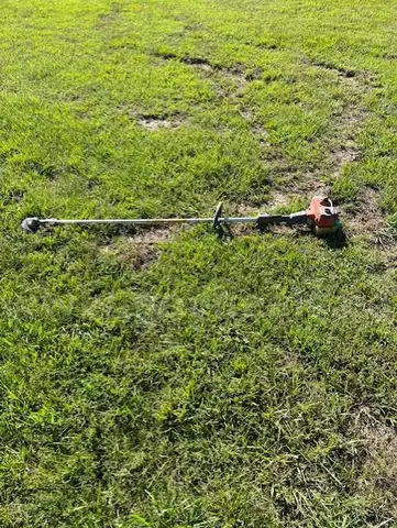 GROUP OF WEED TRIMMERS