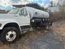 1995 Ford F800
