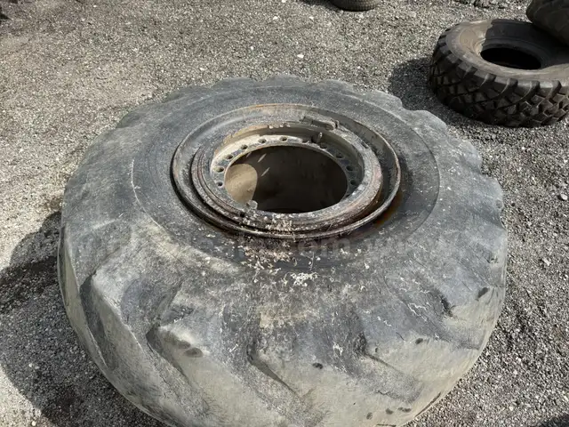 Loader Tire and Rim