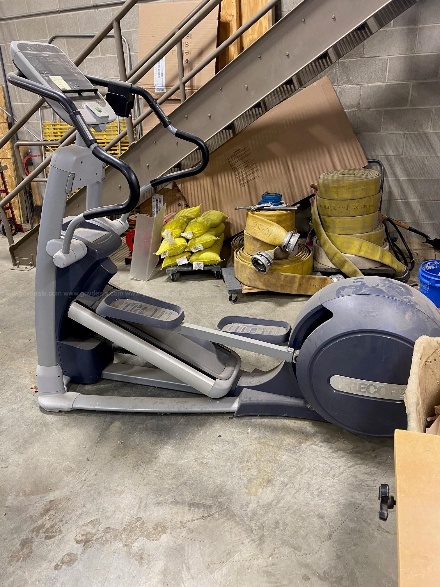 Precor Elliptical EFX 546i GovDeals