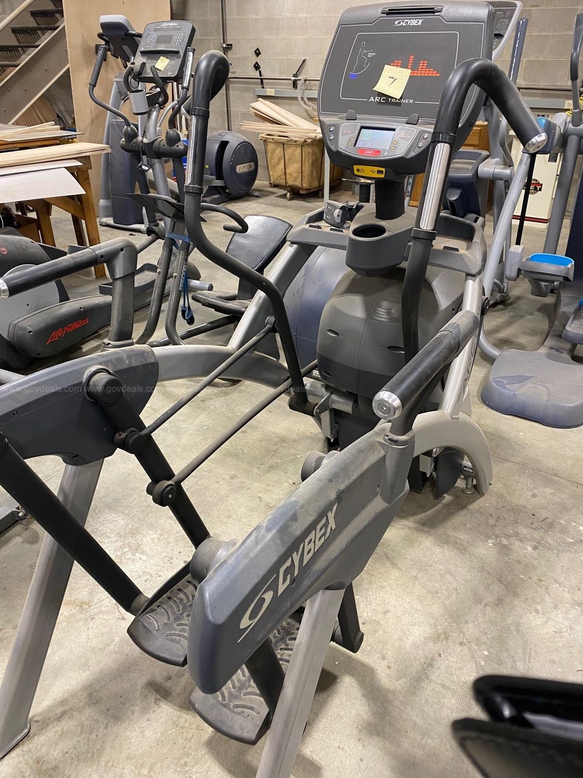 Cybex ARC Trainer 771AT | GovDeals