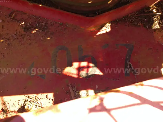 2011 TORO MOWER - PARTS ONLY