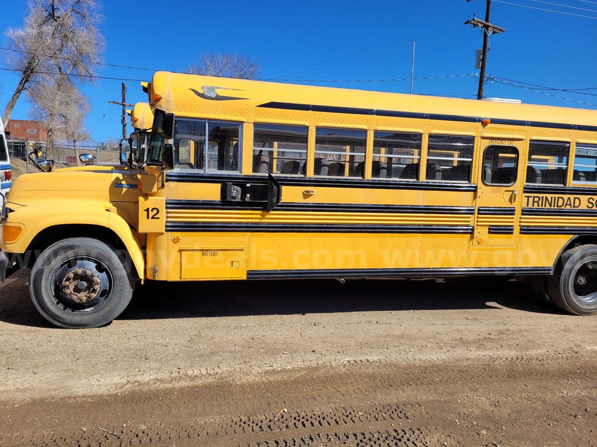 1995 Ford B800 School Bus | AllSurplus