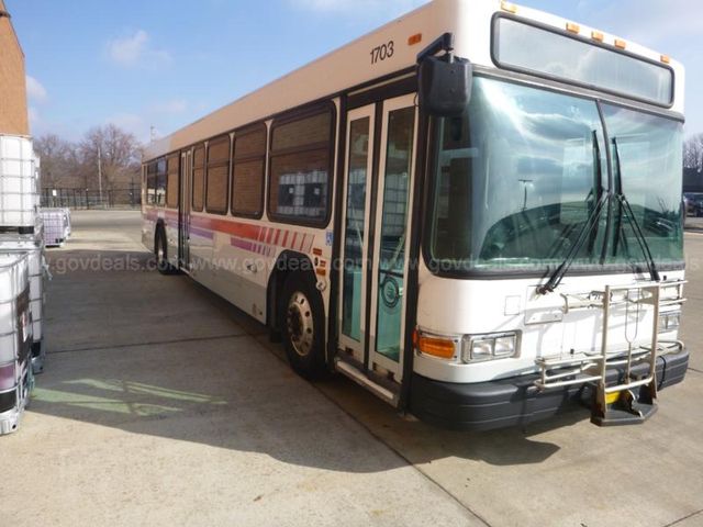 2009 Gillig 40foot Low Floor | AllSurplus