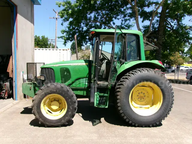 6120 John Deere Enclosed Cab