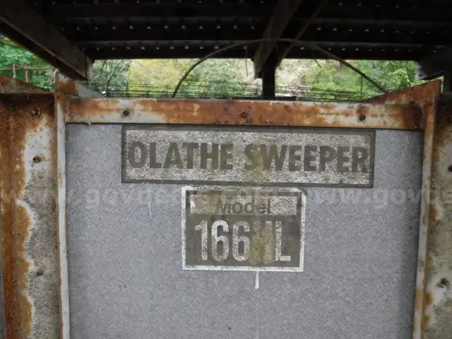 Olathe Sweeper 166HL