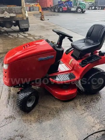 2017 Simplicity Riding Lawn Mower