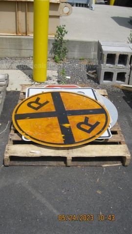 Street Signs , Used 