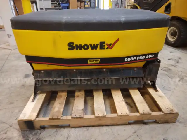 Drop spreader