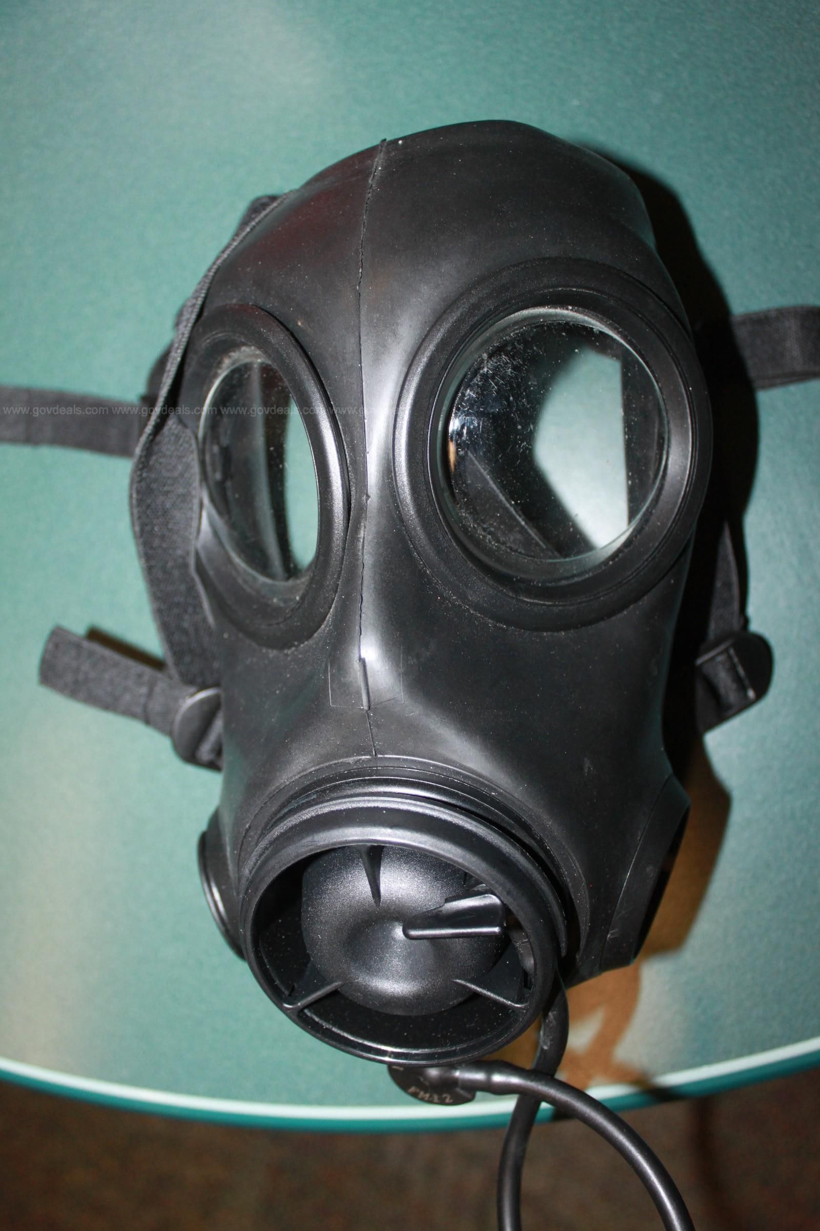 Avon FM12 Gas Mask with filter (exp 2026) Sz 2 (Medium) | AllSurplus