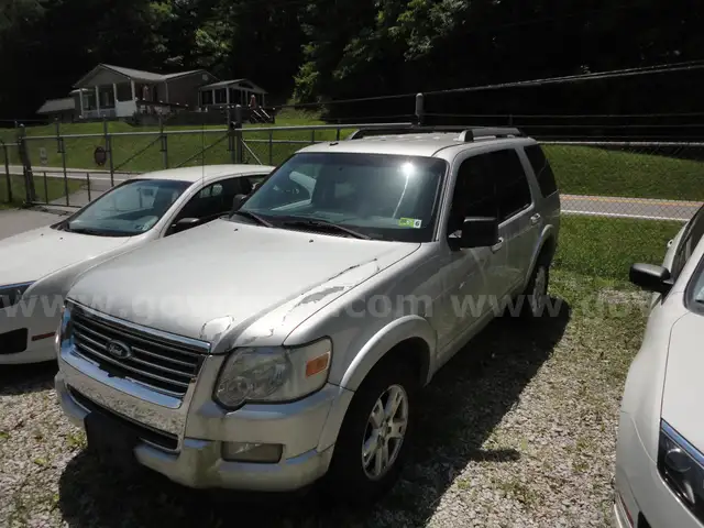 2010 Ford Explorer