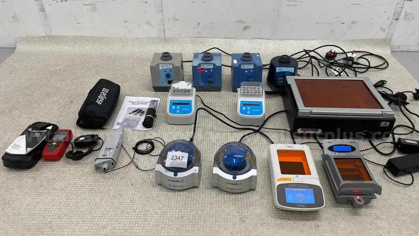 14 x Items of Assorted Lab Equipment