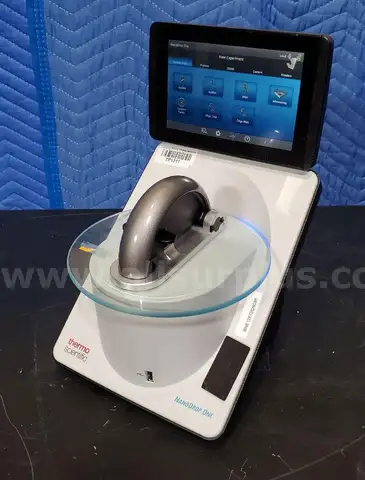 Thermo Scientific NanoDrop One Microvolume UV/Vis Spectrophotometer