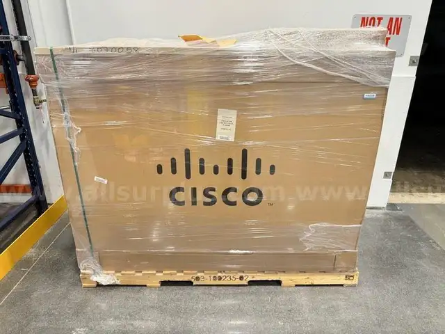 Cisco WebEx Room 70&#x22;