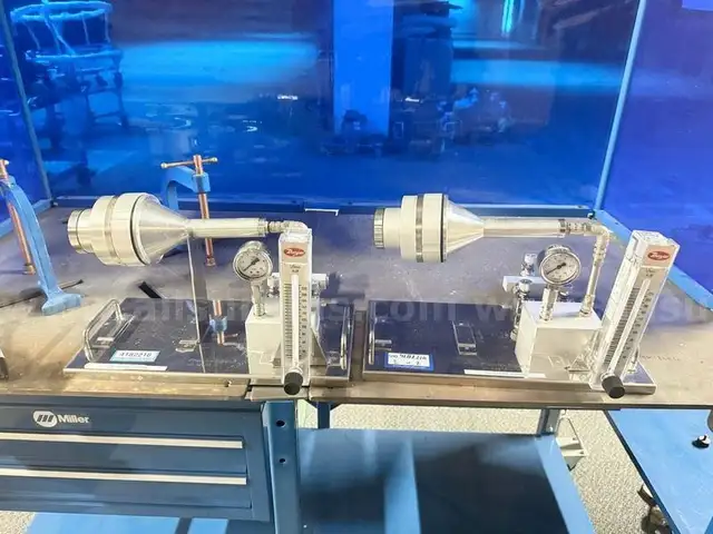 2 ea. vwr Air Sampler for Compressed Gas
