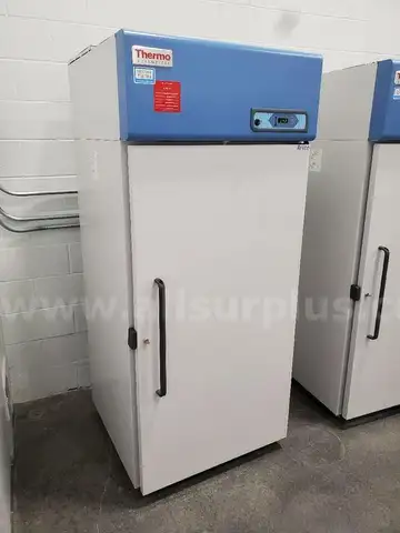 Thermo Fisher UGL3020D Laboratory Freezer