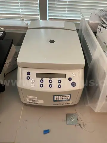 Eppendorf Centrifuge