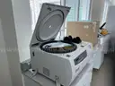Beckman Coulter Centrifuge