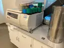 Beckman Coulter Centrifuge