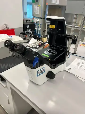 Nikon Microscope