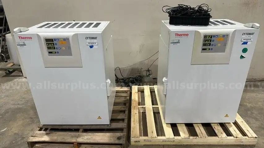 Thermo Scientific Cytomat 6001 Automated Incubator