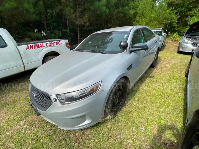 2015 Ford Taurus