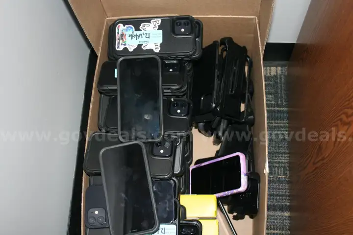 100 cell phones