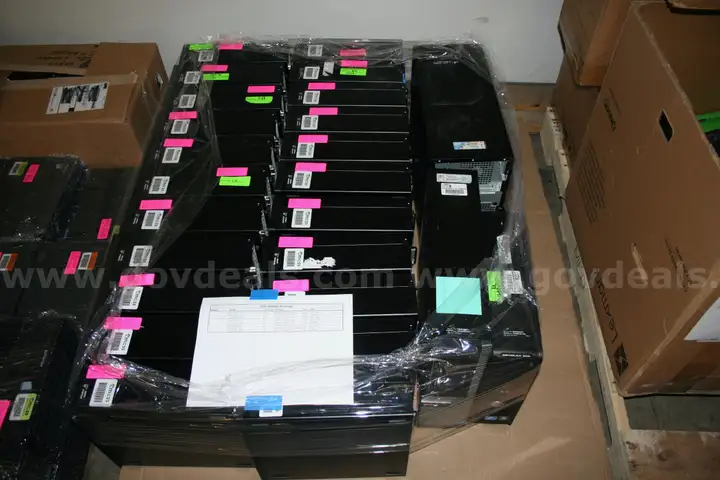 25 Dell desktop computers various models