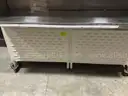 Baker EdgeGARD HF Horizontal Flow Hood