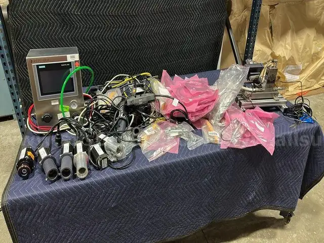 Multiple Piece Lab Equipment Set