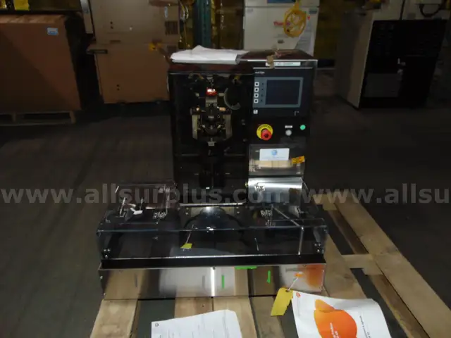 2014 Genesis Packaging Technologies Packaging Machine