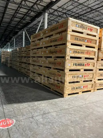 Lot of 4 Shipping Crates (Lic 2602158) Ladson