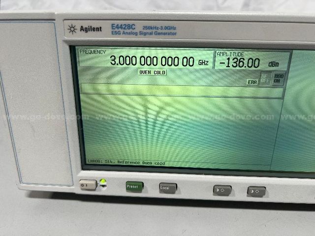 Agilent E4428C ESG Signal Generator 250kHz - 3GHZ | AllSurplus