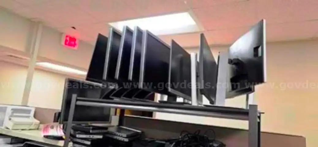 12 HP Elite Displays E24