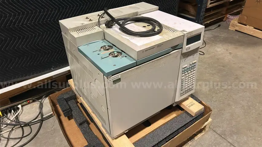 Agilent 6890 Gas Chromatograph System