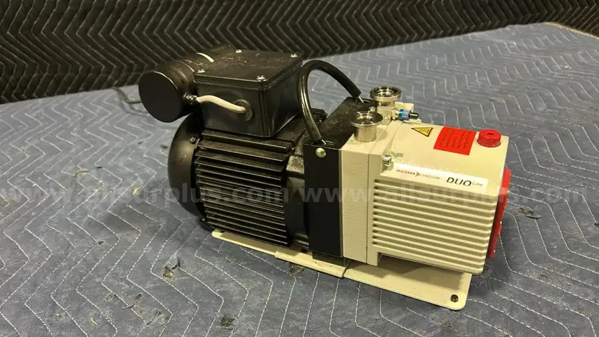 Pfeiffer Vacuum DUO 3